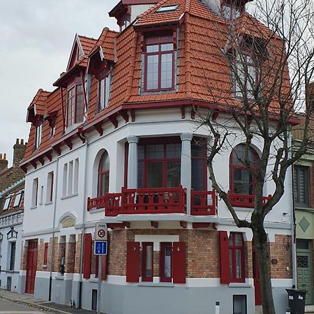 Les Iris, Malo Les Bains, 350 M De La Plage Dunkirk Exterior photo